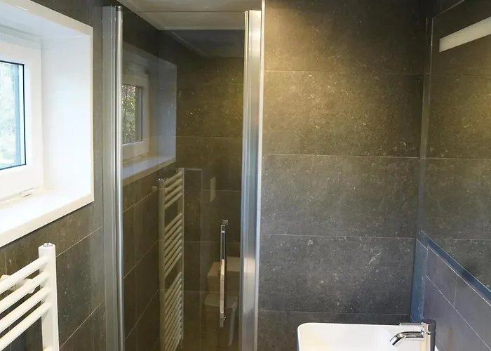 Forest-view Tiny House *