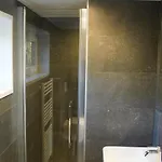 Forest-view Tiny House *