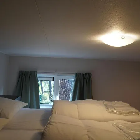 Forest-view Tiny House Хундерло